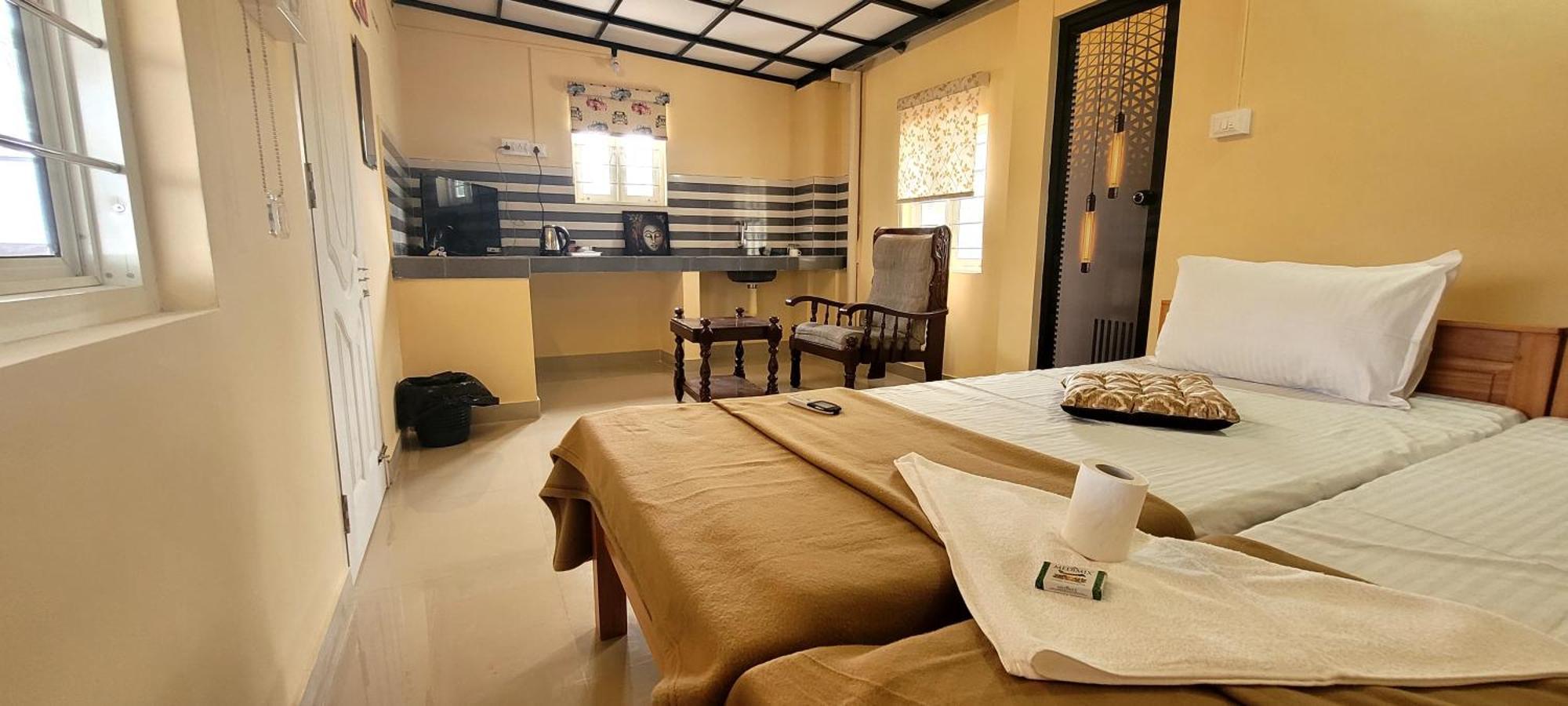 Frangipani Holiday Home Fort Kochi Экстерьер фото