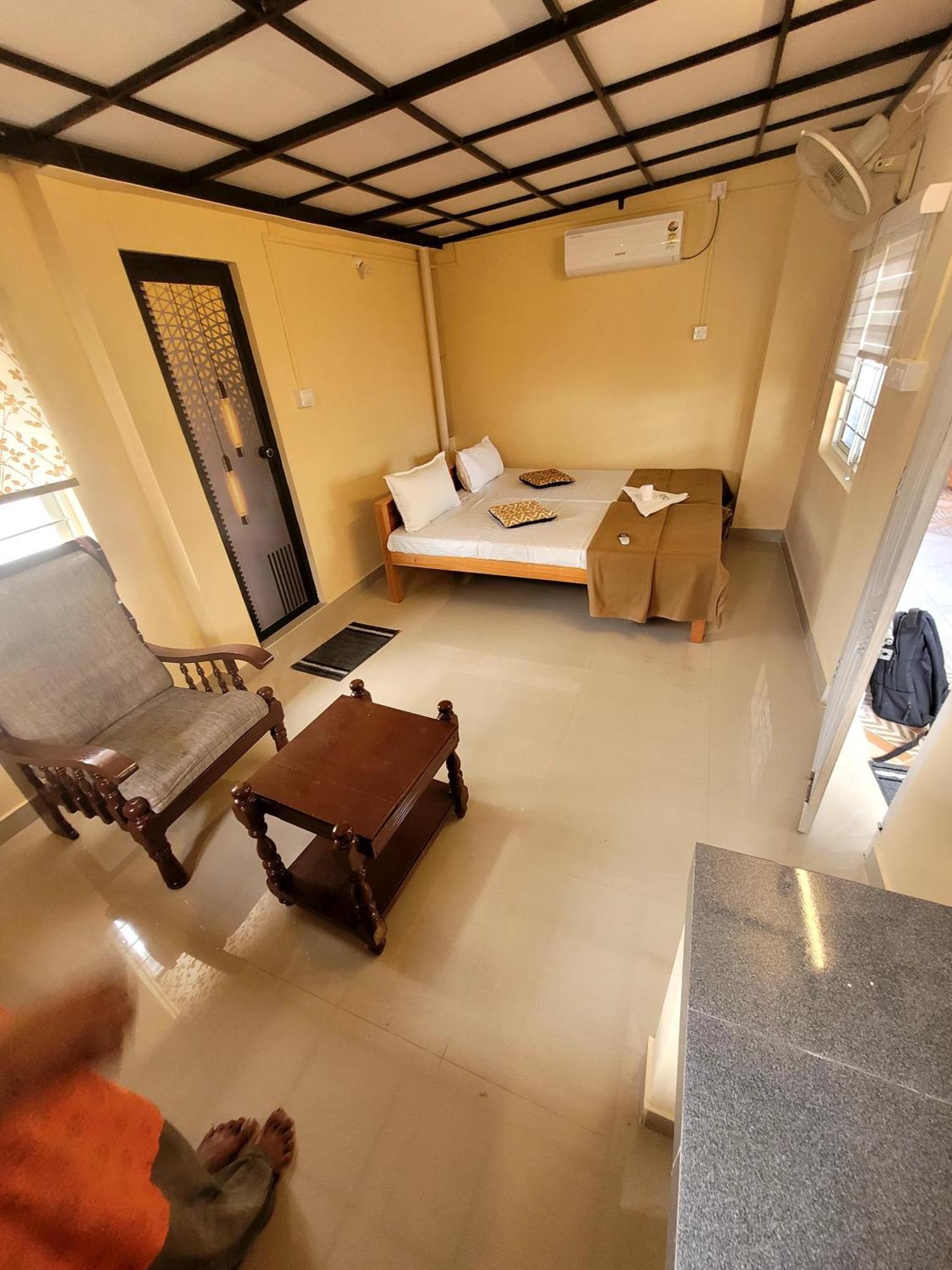 Frangipani Holiday Home Fort Kochi Экстерьер фото