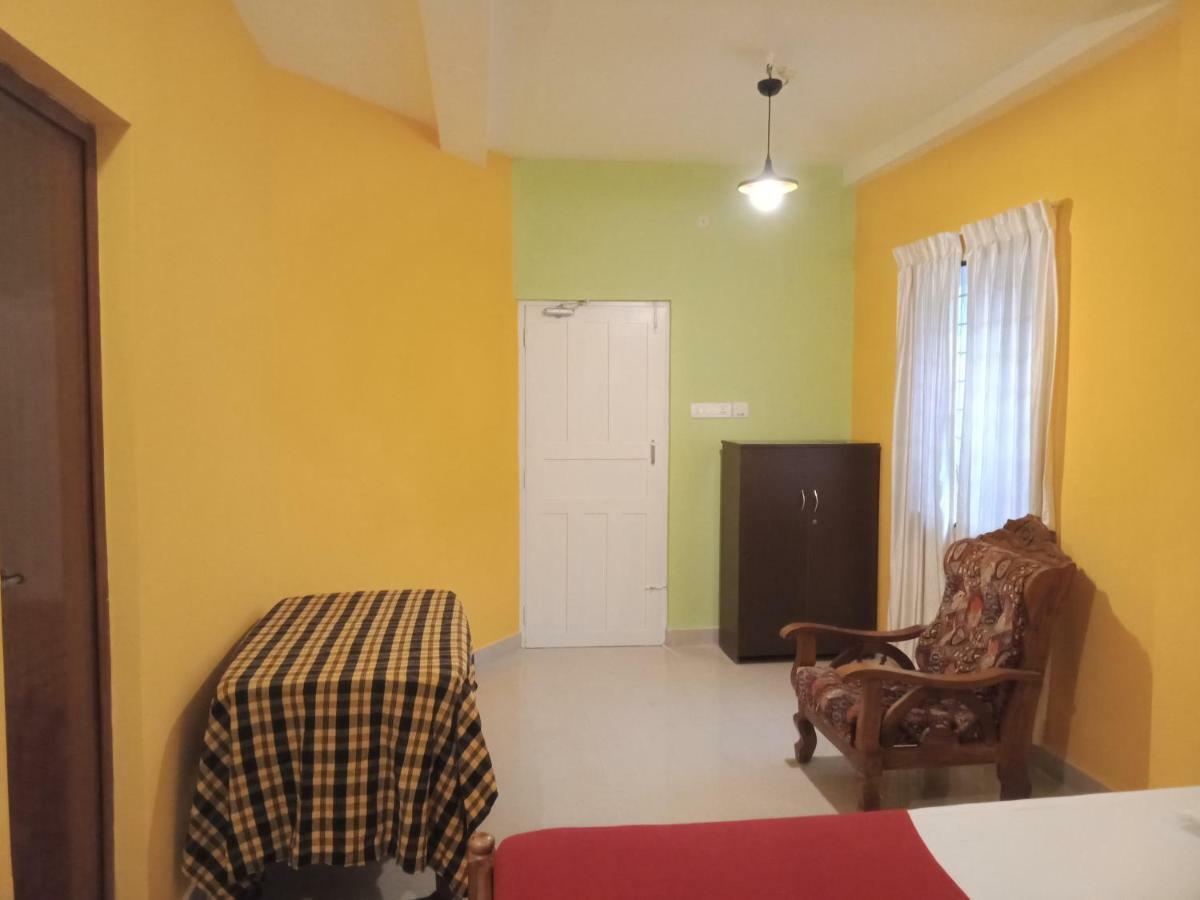 Frangipani Holiday Home Fort Kochi Экстерьер фото